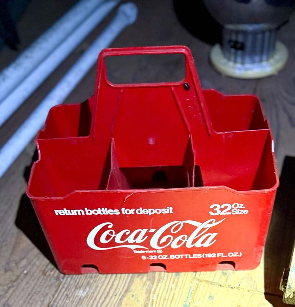 Vintage Coca-Cola Red Plastic 6-Bottle Carrier for 32 Oz Bottles